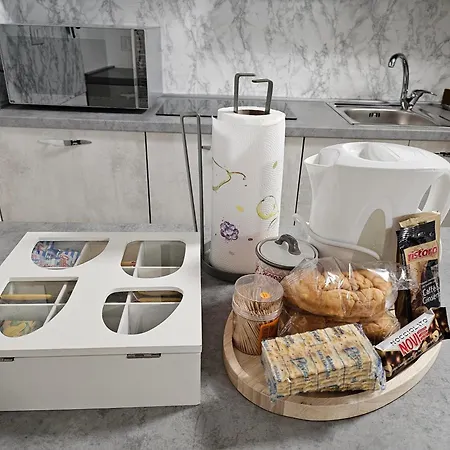 Monnalisa House - Centro Storico - Indipendente