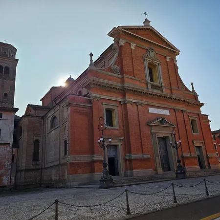 アパート Monnalisa House - Centro Storico - Indipendente イーモラ