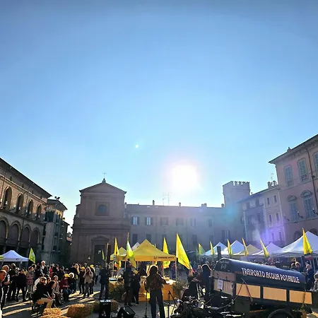 Monnalisa House - Centro Storico - Indipendente Appartamento *