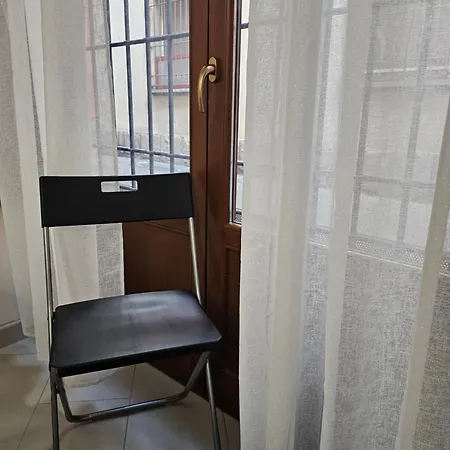 Monnalisa House - Centro Storico - Indipendente