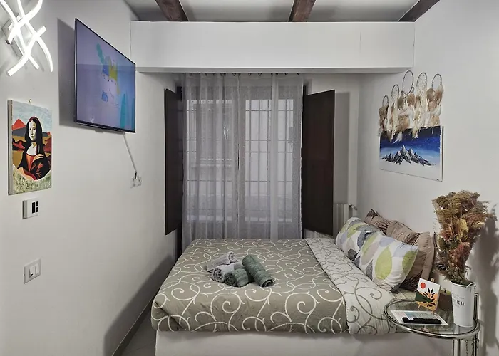 Apartman Monnalisa House - Centro Storico - Indipendente *