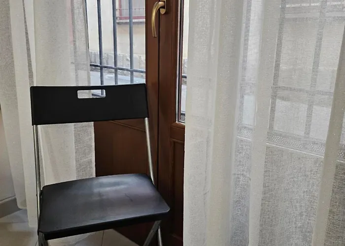 Monnalisa House - Centro Storico - Indipendente